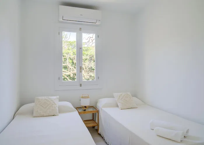 Vila Cas Buc - Con Piscina A Pasitos Del Mar Cala Blanca (Menorca)